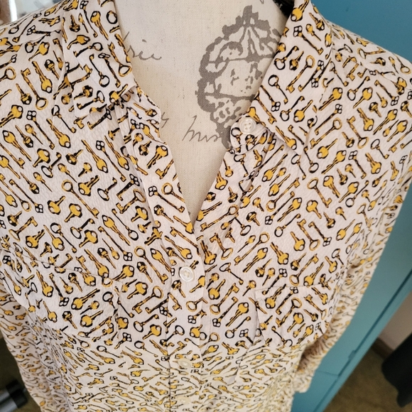 CHICO's key blouse pocket button down womens size 4 (0) - Picture 5 of 11